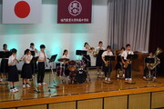 有志によるステージです。