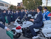 先輩（中央警察署長様）に、授業をしていただきました。